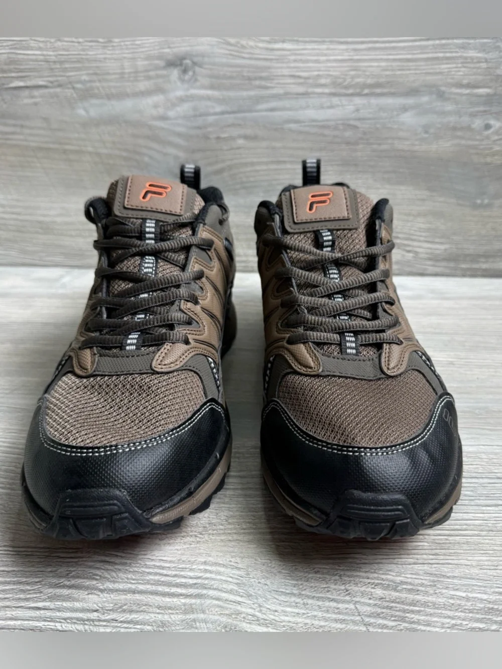 New Fila Men’s midland trail shoes Brown comfortable Trail Sneakers size13